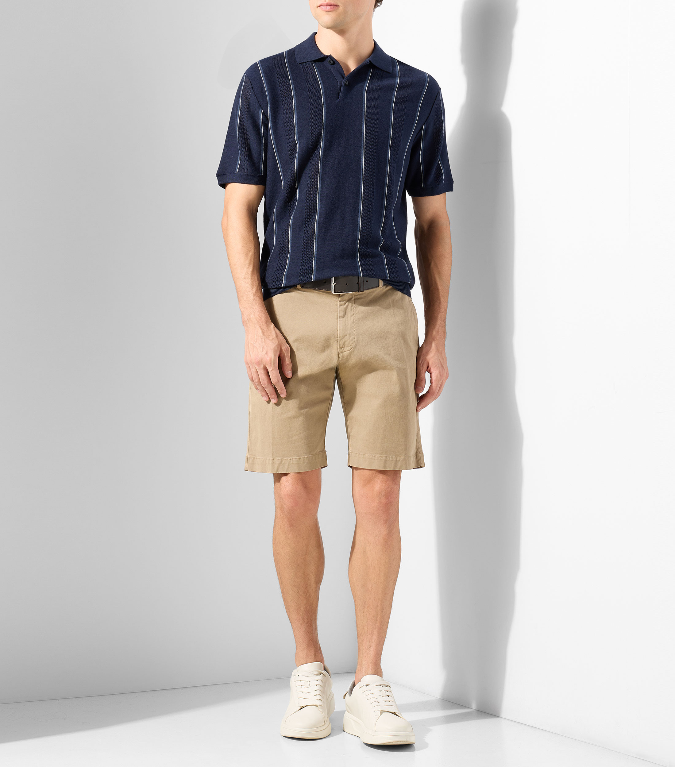 Playera tipo polo manga corta de rayas Hombre